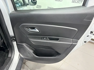 Renault Duster, 2021г., полный привод, механика