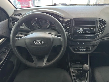 Lada (ВАЗ) Vesta, 2017г., передний привод, механика