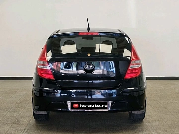Hyundai i30, 2011г., передний привод, автомат