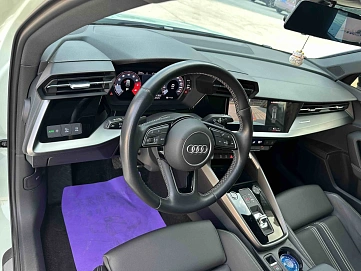 Audi A3, 2022г., передний привод, робот