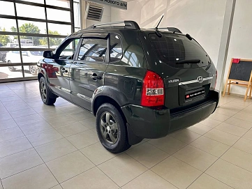 Hyundai Tucson, 2004г., полный привод, механика