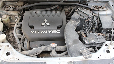Mitsubishi Outlander, 2006г., передний привод, механика