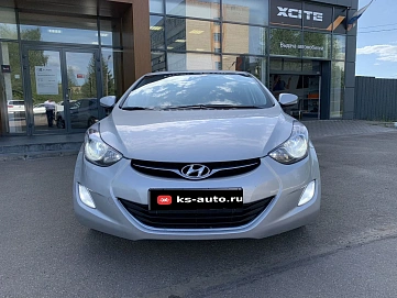 Hyundai Elantra, 2012г, передний привод, механика