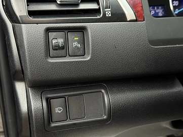 Toyota Camry, 2012г., передний привод, автомат