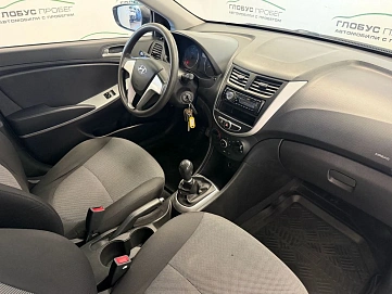 Hyundai Solaris, 2013г., передний привод, механика
