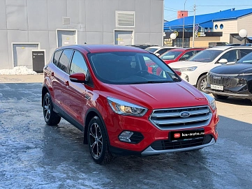 Ford Kuga, 2017г., передний привод, автомат
