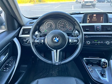 BMW 3 серии, 2013г., задний привод, автомат