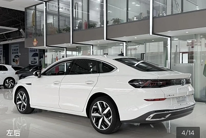 Volkswagen Lamando, 2022г, передний привод, робот