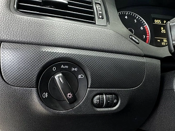 Volkswagen Jetta, 2014г., передний привод, автомат