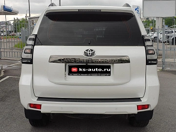 Toyota Land Cruiser Prado, 2021г., полный привод, автомат