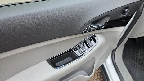 Chevrolet Orlando, 2014г., передний привод, автомат