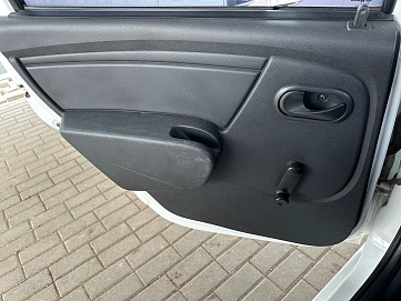 Renault Logan, 2011г., передний привод, механика