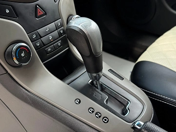 Chevrolet Cruze, 2012г, передний привод, автомат