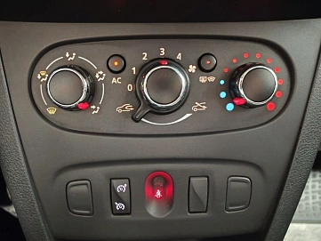 Renault Sandero, 2014г., передний привод, механика