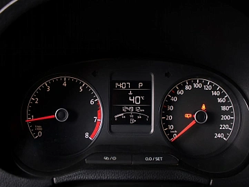 Volkswagen Polo, 2019г., передний привод, автомат
