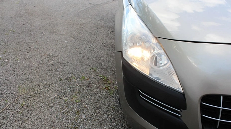 Peugeot 3008, 2011г., передний привод, механика