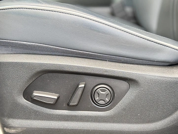 Hyundai Staria, 2022г., передний привод, автомат