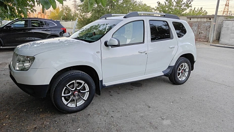 Renault Duster, 2013г, передний привод, автомат