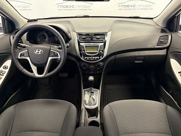Hyundai Solaris, 2013г., передний привод, автомат