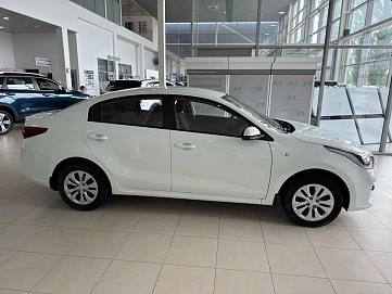 Kia Rio, 2017г., передний привод, механика