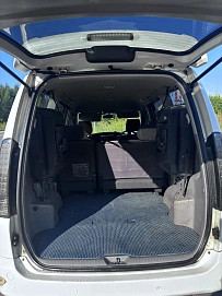 Toyota Voxy, 2002г., полный привод, автомат