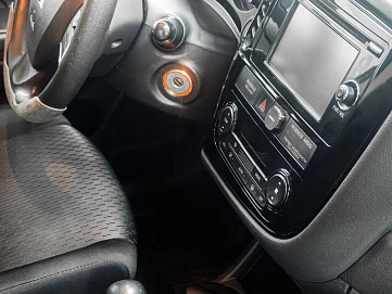 Mitsubishi Outlander, 2013г., полный привод, вариатор