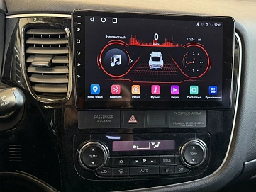 Mitsubishi Outlander, 2014г., полный привод, вариатор