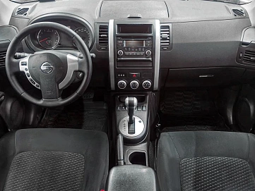Nissan X-Trail, 2012г., полный привод, вариатор