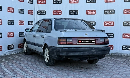 Volkswagen Passat, 1989г., передний привод, механика