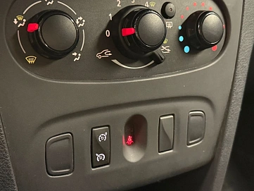 Renault Sandero Stepway, 2016г, передний привод, механика