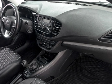 Lada (ВАЗ) Vesta, 2019г., передний привод, механика