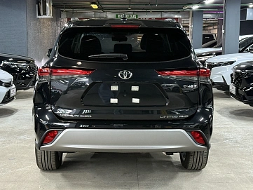 Toyota Highlander, 2026г, полный привод, автомат