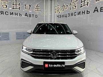 Volkswagen Tiguan, 2022г., передний привод, робот