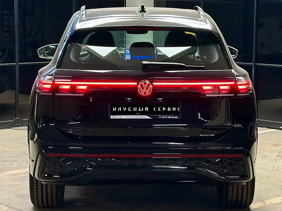 Volkswagen Tiguan, 2025г., полный привод, робот