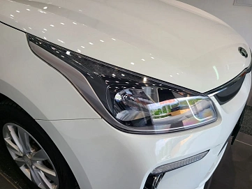 Kia Rio, 2018г., передний привод, автомат