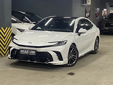 Toyota Camry, 2026г., передний привод, вариатор
