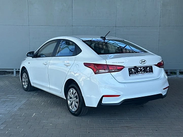 Hyundai Solaris, 2018г., передний привод, автомат