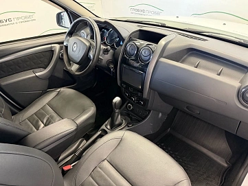 Renault Duster, 2018г., полный привод, автомат