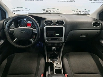 Ford Focus, 2008г., передний привод, механика