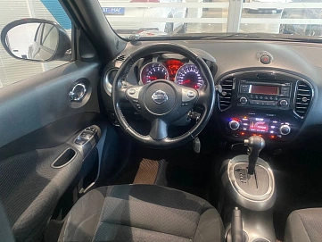 Nissan Juke, 2011г., передний привод, вариатор