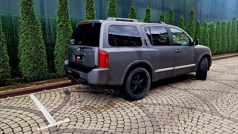 Infiniti QX56, 2005г., полный привод, автомат