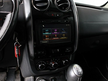 Renault Duster, 2016г., полный привод, механика
