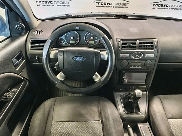 Ford Mondeo, 2006г., передний привод, механика
