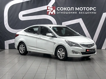 Hyundai Solaris, 2015г., передний привод, автомат
