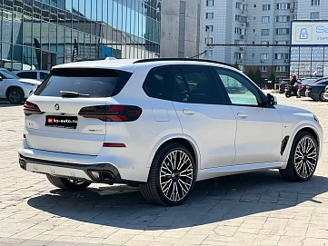 BMW X5, 2026г, полный привод, автомат
