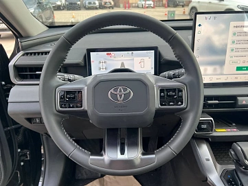 Toyota RAV4, 2026г., полный привод, вариатор