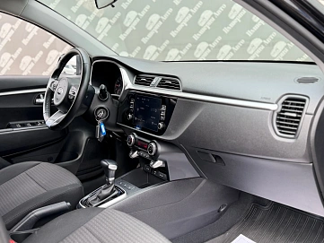 Kia Rio, 2021г., передний привод, автомат