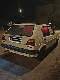 Volkswagen Golf, 1984г., передний привод, механика