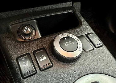 Nissan X-Trail, 2011г., полный привод, вариатор