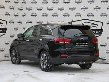 Kia Sorento, 2020г., передний привод, автомат